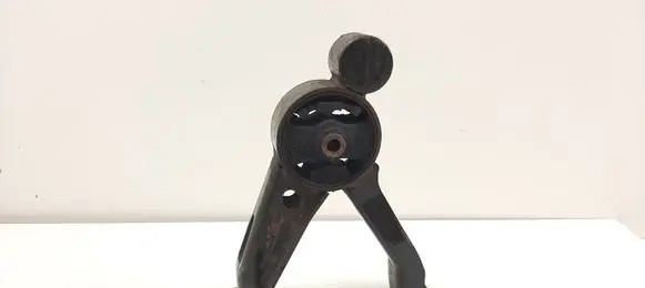 Mitsubishi Grandis Engine mount bracket MR594384