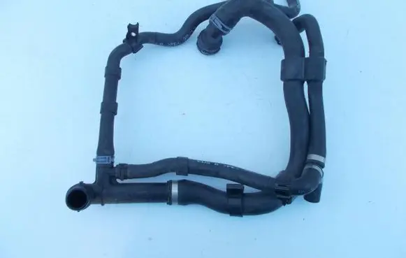 Volkswagen Golf VII Engine coolant pipe/hose 5Q0121619D 5Q0-121-619D