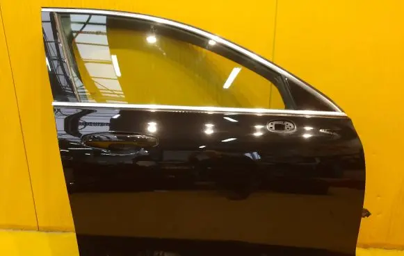 Volvo V60 Front door