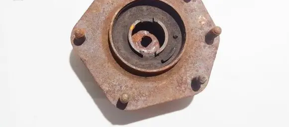 Mazda Xedos 6 Coil spring mount 