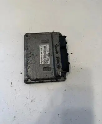 Skoda Fabia Mk2 (5J) Engine control unit/module 03E906023B 5WP4080804