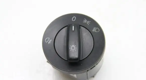 Volkswagen PASSAT CC Light switch 1K0941431BB