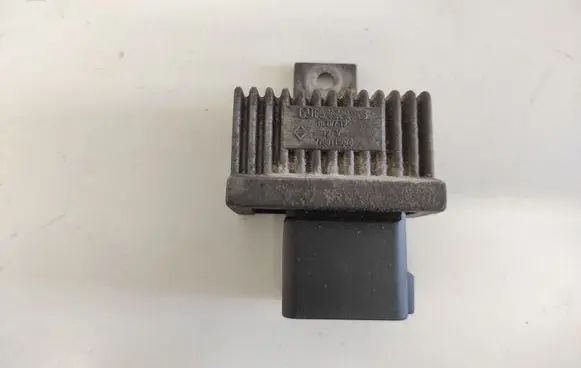 Renault Kangoo I Glow plug pre-heat relay 7700115078