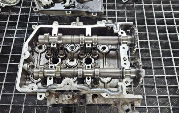 Subaru Forester SJ Engine head EE20 IMPRK1462007