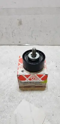 Peugeot Expert Generator/alternator belt tensioner 9637024080 575173 21248