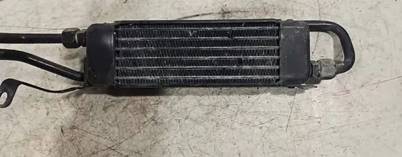 Opel Zafira A Engine oil radiator GM09129354