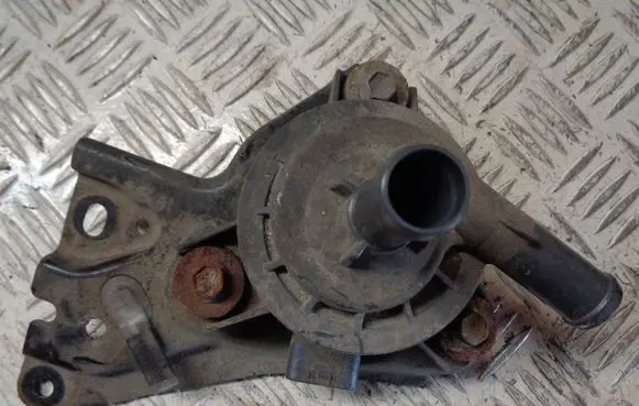 Toyota Yaris Electric auxiliary coolant/water pump G904052010