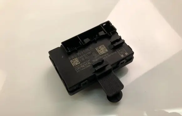 Volkswagen Touareg I Other control units/modules 8W0959595A