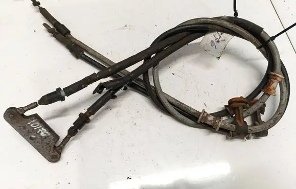 Handbrake/parking brake wiring cable