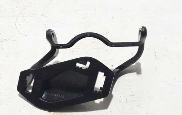 Volvo V60 Front fog light trim/grill 31353309