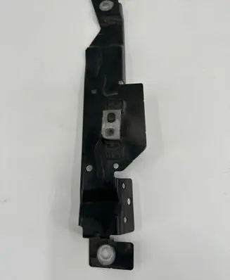 Volvo S90, V90 Fender end trim 