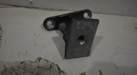 BMW 5 F10 F11 Front door upper hinge