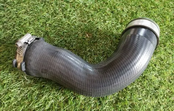 Audi A4 S4 B5 8D Intercooler hose/pipe
