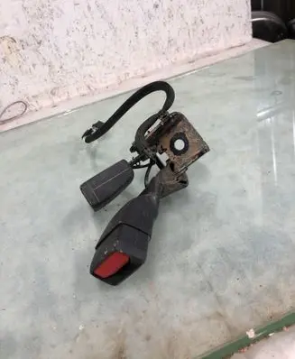 Opel Astra L Rear seatbelt buckle 6478641etc