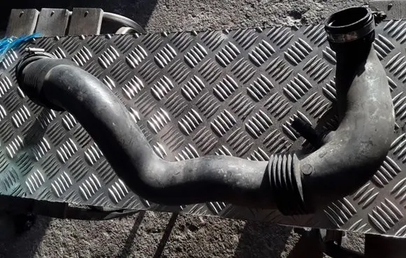 Opel Movano A Air intake hose/pipe 8200019443