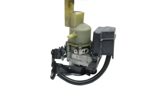 Citroen Jumpy Power steering pump 9818127580