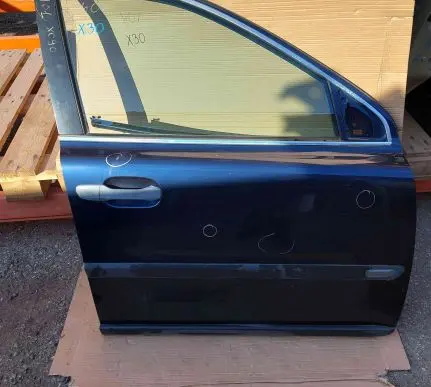Volvo XC90 Front door