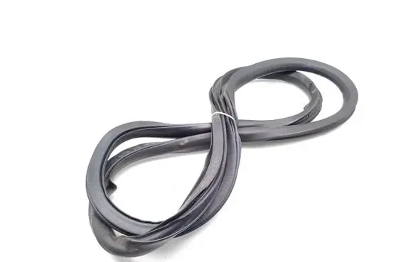 Seat Leon (5F) Rear door rubber seal (on body) 5F9867367