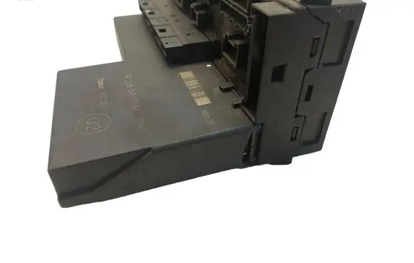 Mercedes-Benz CLK A208 C208 Fuse module 2085450132 302530