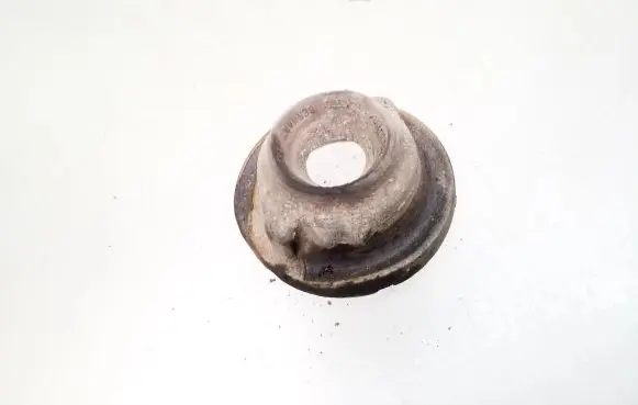 Volkswagen Golf IV Rear coil spring rubber mount 1J0512149B