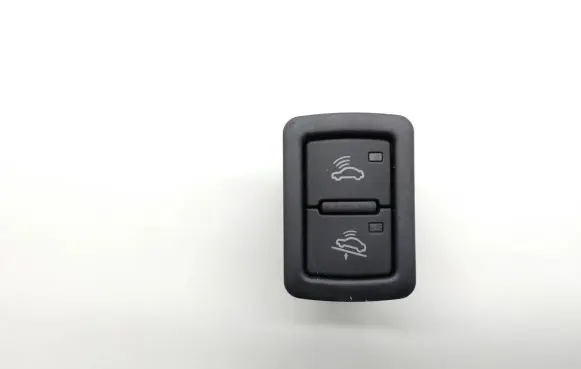 Audi Q7 4L Alarm switch 4F0962109 7ZC696010