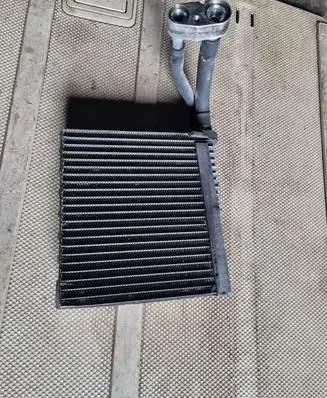 Volvo V50 Air conditioning (A/C) radiator (interior) N668005F258