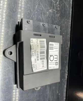 Opel Vectra C Door control unit/module 13170140