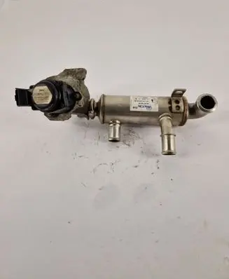 Citroen C4 I EGR valve cooler 9646762280