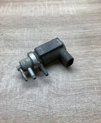 Audi A4 S4 B6 8E 8H Turbo solenoid valve 059906627C 72290321