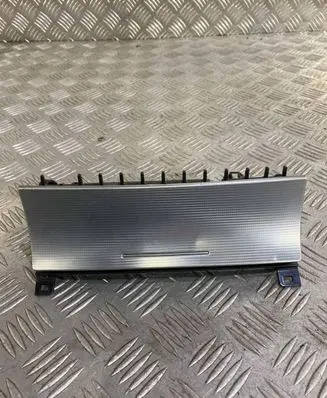 Volkswagen Touareg II Ashtray (front) 7P2857961