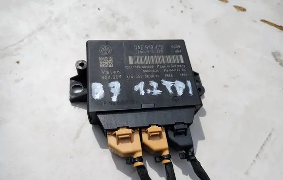 Volkswagen PASSAT B7 Parking PDC control unit/module 3AE919475