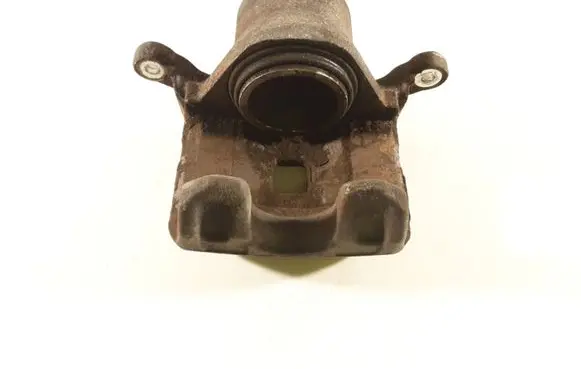Nissan Juke I F15 Front brake caliper