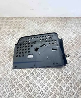 Mercedes-Benz SL R231 Dashboard lower bottom trim panel 2316800436 A2316800436
