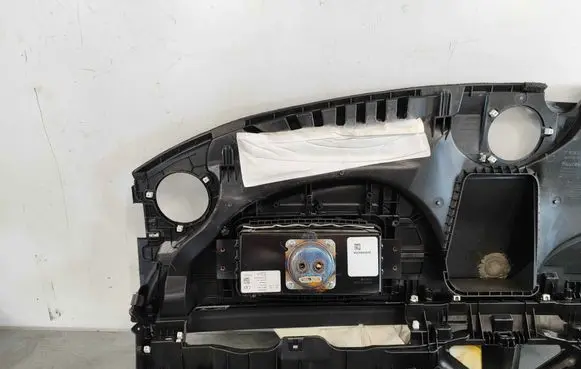 Tesla Model Y Dashboard 164310500a