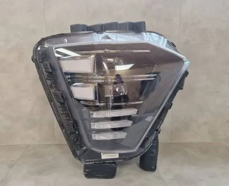 Hyundai Kona II Headlight/headlamp 92102HF100 270320250828