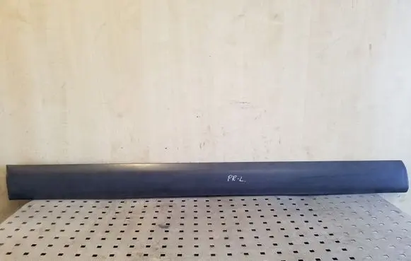 Opel Frontera B Front door trim (molding) 9712A1093