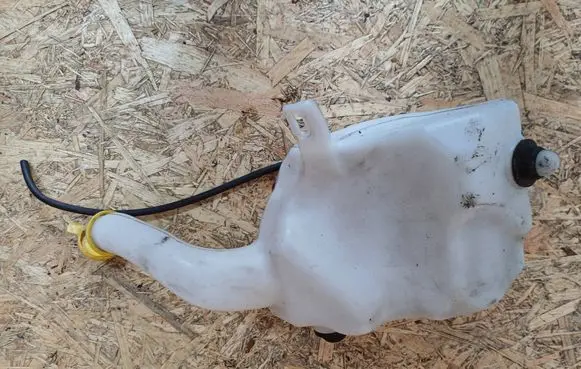 Opel Meriva A Windshield washer fluid reservoir/tank 564686137
