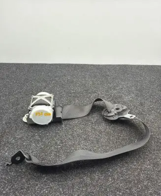 BMW 3 F30 F35 F31 Front seatbelt 7265810