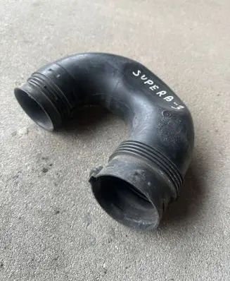 Skoda Superb B6 (3T) Air intake duct part 1K0129618BQ