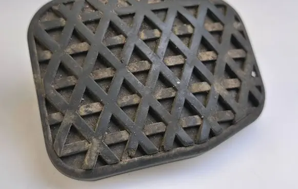 BMW 5 E39 Brake pedal 352111604223
