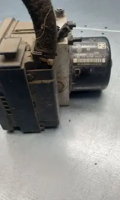 Volkswagen Golf IV ABS Pump