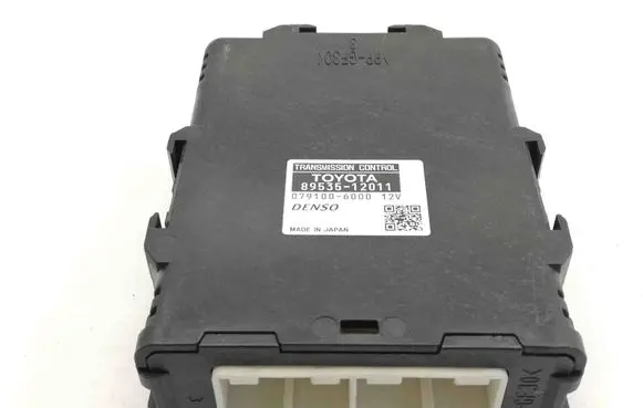 Toyota Auris E180 Gearbox control unit/module 8953512011