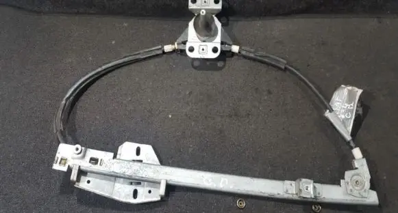 Volkswagen PASSAT B3 Sliding door window regulator with motor 357839402