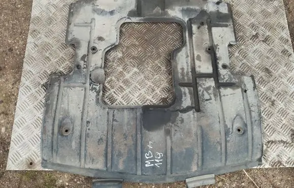 Mercedes-Benz 190 W201 Engine splash shield/under tray 2015241230