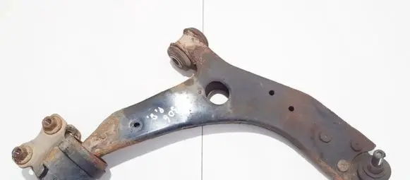 Ford Focus Front lower control arm/wishbone