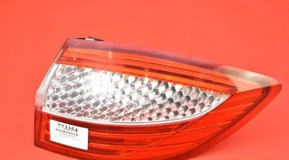 Ford Mondeo MK IV Rear/tail lights 7S71-13404-B