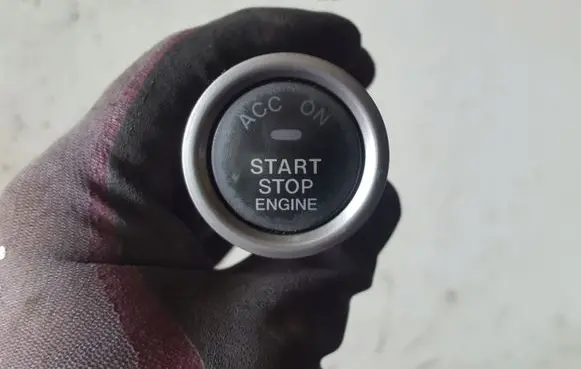 Mazda 3 II Engine start stop button switch 