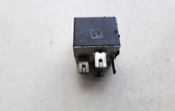 Renault Espace II Other relay 12V26A03501