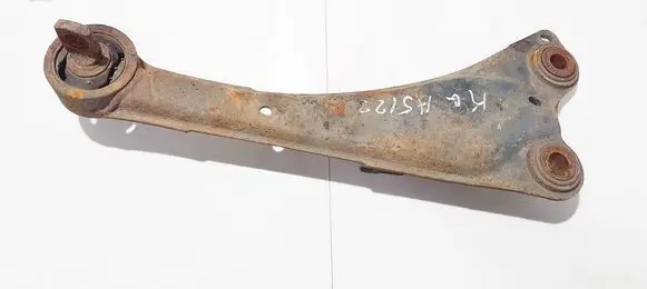 Toyota Avensis T270 Rear upper control arm/wishbone