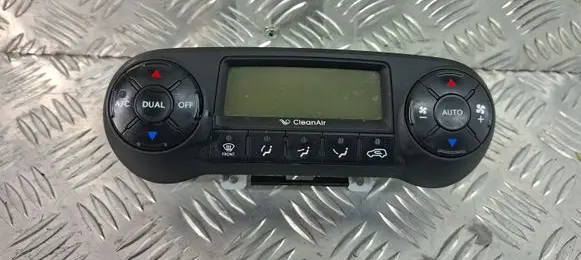 Hyundai ix35 Climate control unit 972502Y601